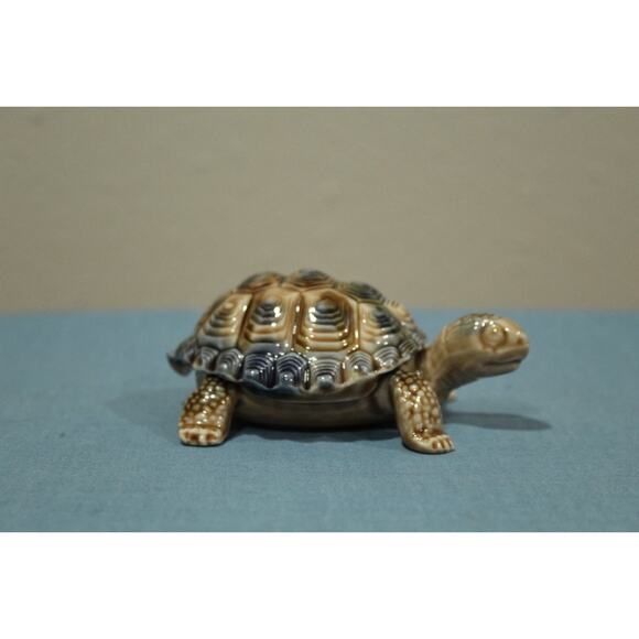 Vintage Wade Whimsies Porcelain Turtle Figurine England Red Rose Tea - Picture 3 of 5